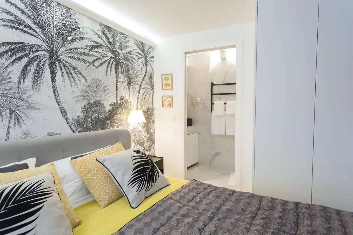 La Boutique Du Sentier Apartment